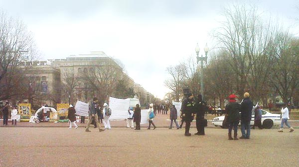 Feb 2011 Protest at White House Pic #10